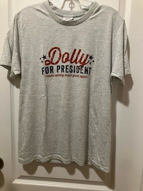 Southern Fried Cotton Grey 'Dolly For President' Short Sleeve Tee